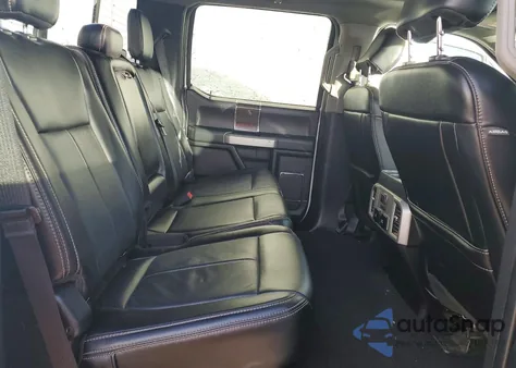 2021 Ford F350 Super Duty z USA, uszkodzony, nr VIN 1FT8W3DT7MEC21403